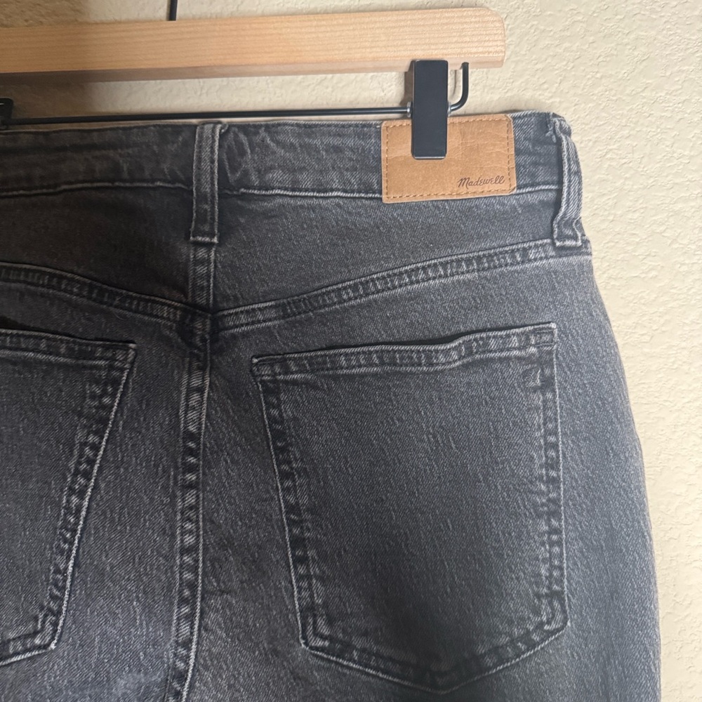 Madewell‎ Curvy Perfect Vintage Straight Jeans Size 28 in Black - Picture 7 of 8